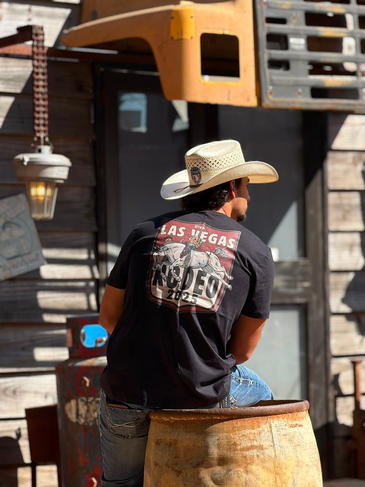 camiseta rebell brand las vegas rodeo 2025 preto 02 camiseta rebell brand las vegas rodeo 2025 preto 02