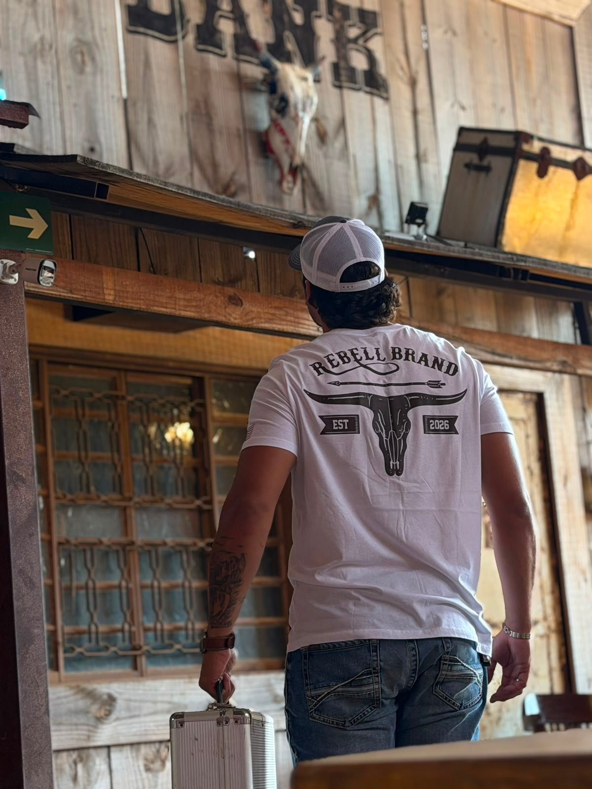 camiseta rebell brand longhorn classic branco 04 camiseta rebell brand longhorn classic branco 04