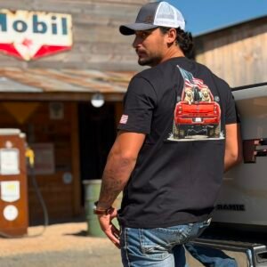 camiseta rebell brand red truck preto 01
