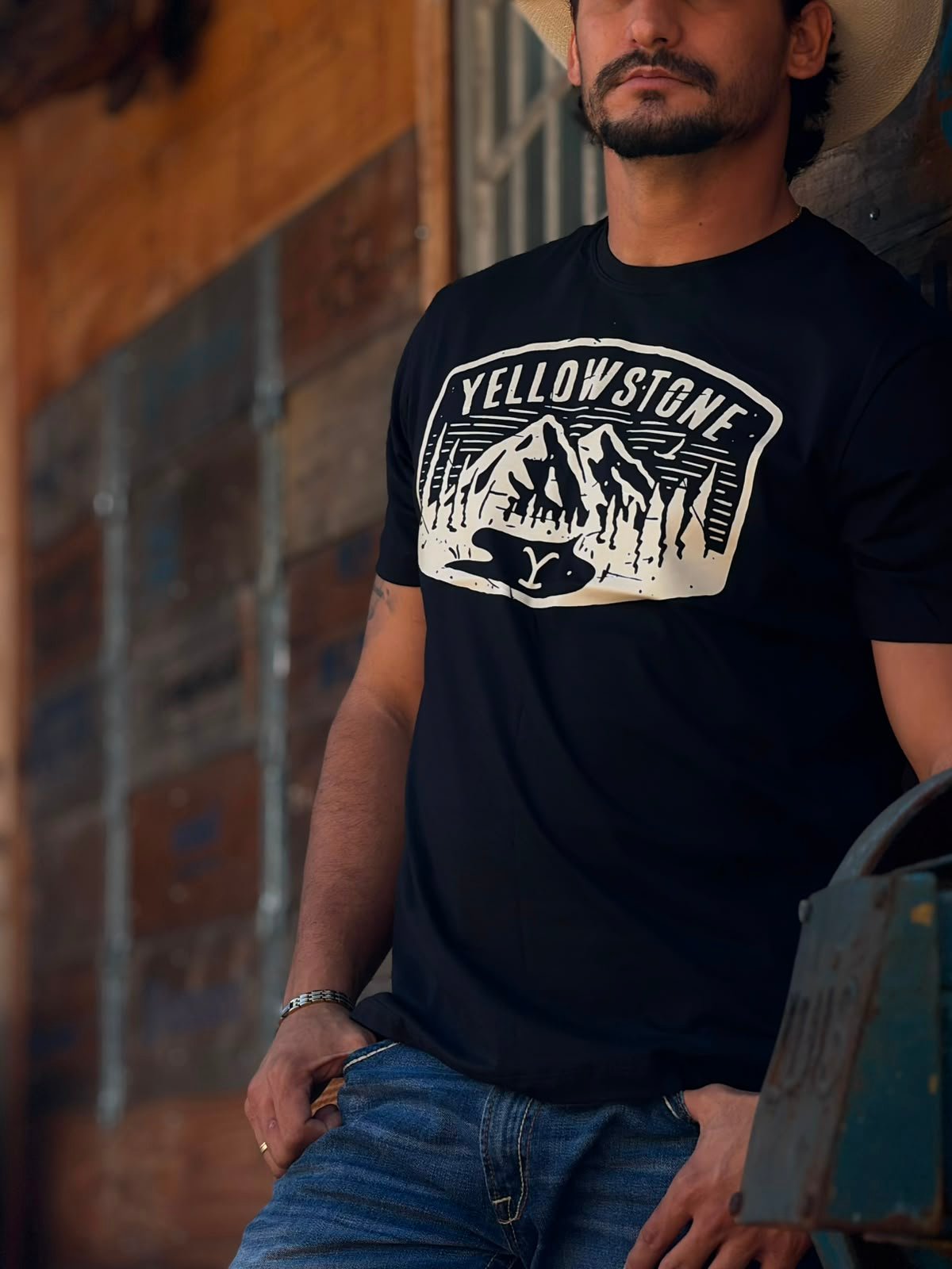 camiseta rebell brand yellowstone preto 01 camiseta rebell brand yellowstone preto 01